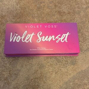 Violet Voss Sunset Palette with Purple and Pink Hues